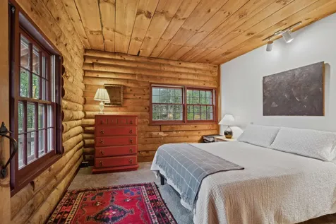 3450 North Perry Road Barnard VT 05031