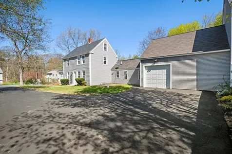 74 Washington Street Seabrook NH 03874