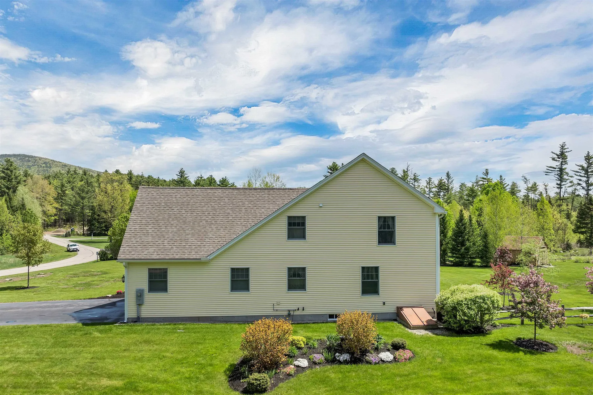 1 Blake Trail Tuftonboro NH 03850