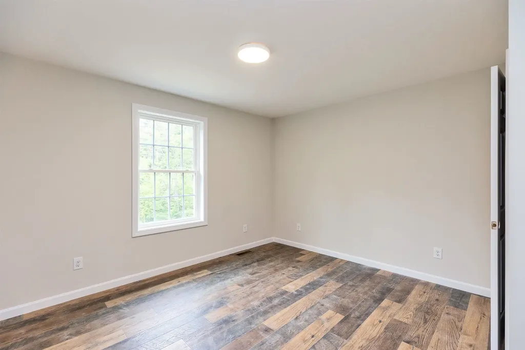 153 Mary Rowe Drive Hillsborough NH 03244