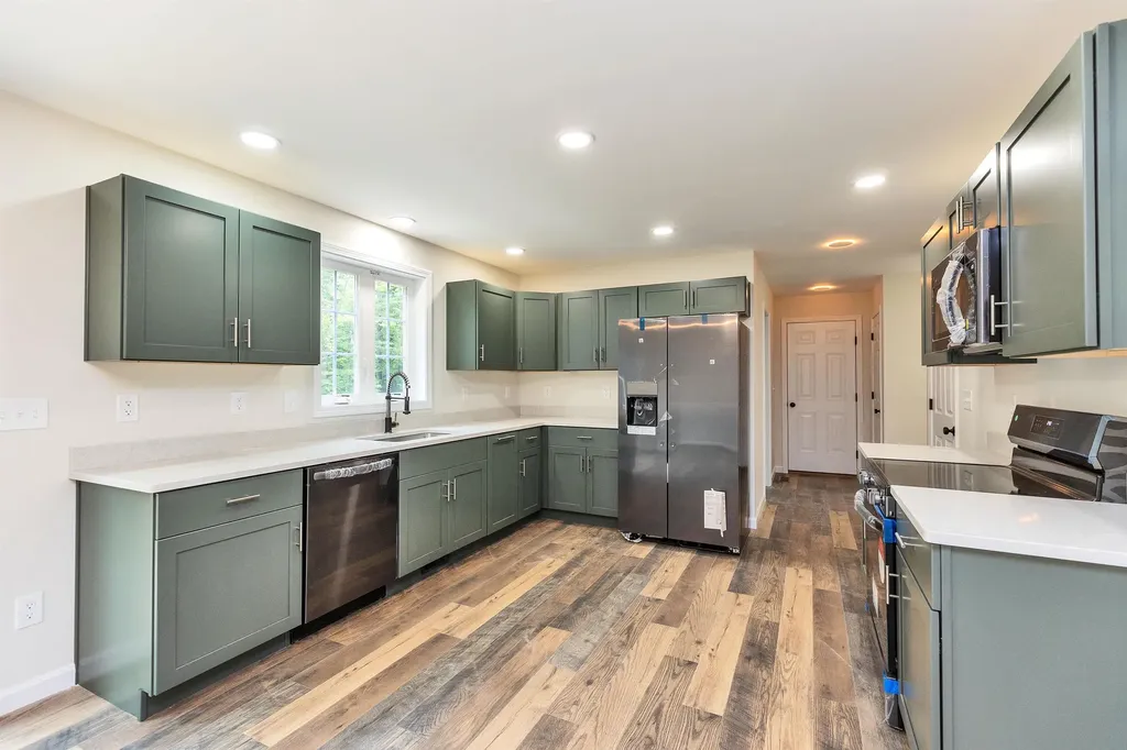 153 Mary Rowe Drive Hillsborough NH 03244