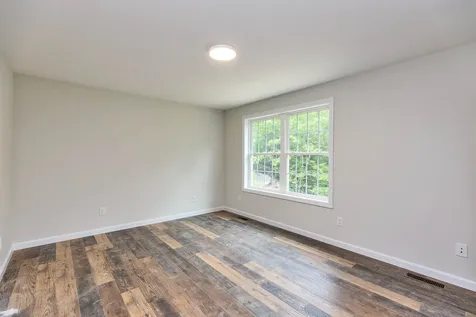 153 Mary Rowe Drive Hillsborough NH 03244