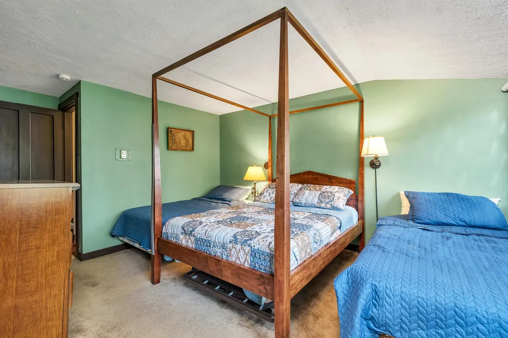 148 Lucerne Avenue Laconia NH 03246