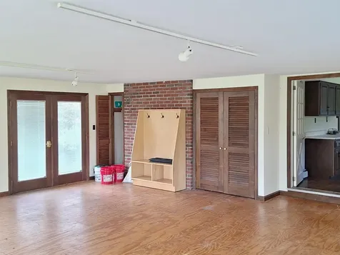 564 Main Street Walpole NH 03608