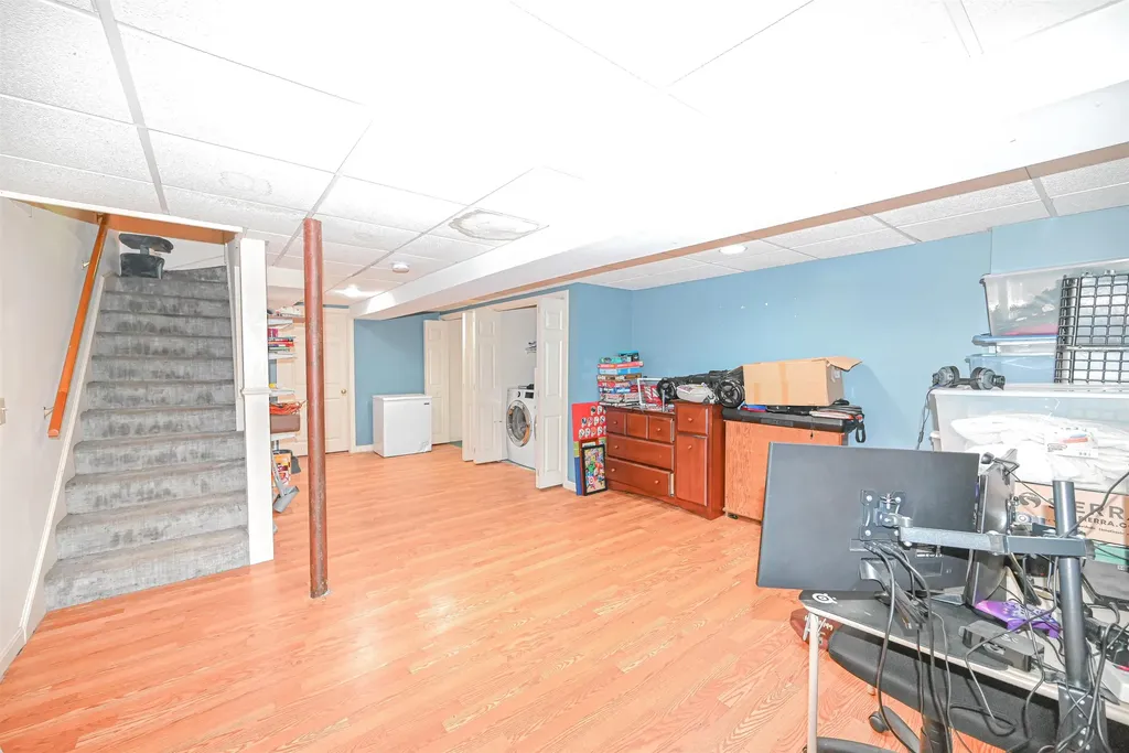 715 Fox Hollow Way Manchester NH 03104