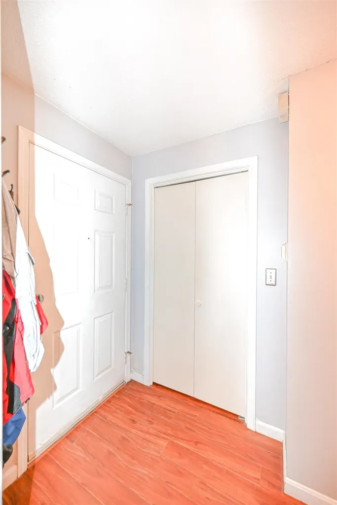 715 Fox Hollow Way Manchester NH 03104