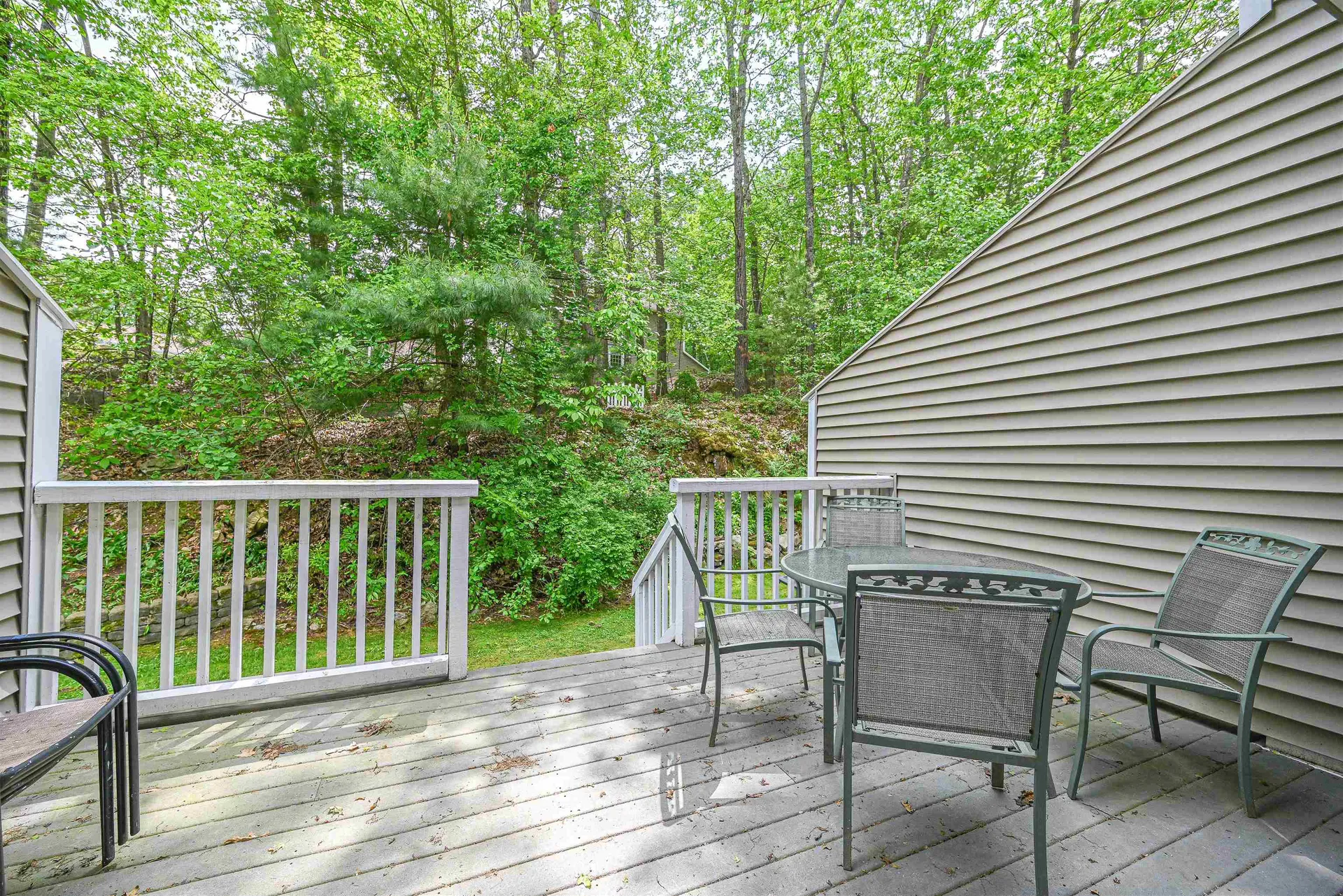 715 Fox Hollow Way Manchester NH 03104