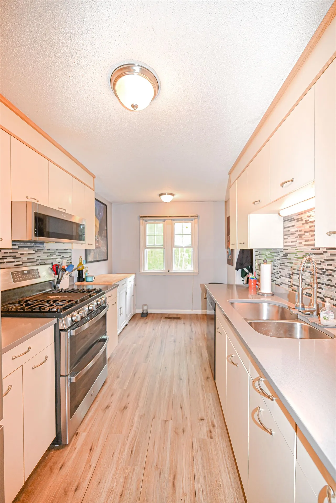 715 Fox Hollow Way Manchester NH 03104