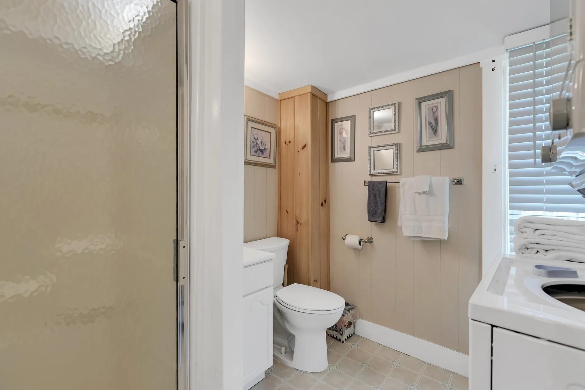 12 Commonwealth Avenue Ludlow VT 05149