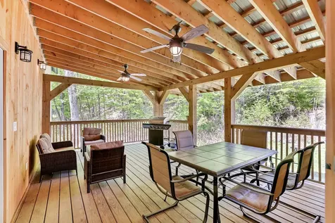 12 Commonwealth Avenue Ludlow VT 05149