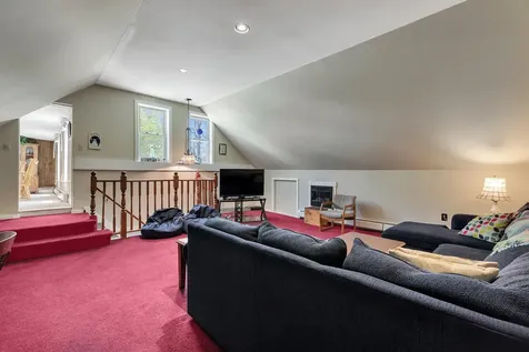 12 Commonwealth Avenue Ludlow VT 05149