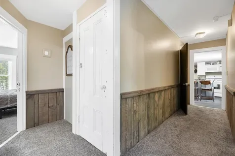 12 Commonwealth Avenue Ludlow VT 05149