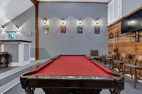 12 Commonwealth Avenue Ludlow VT 05149