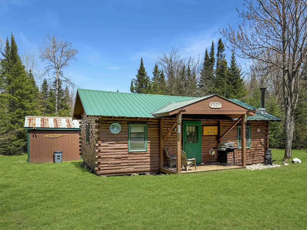 379 Haynes Road Stewartstown NH 03576