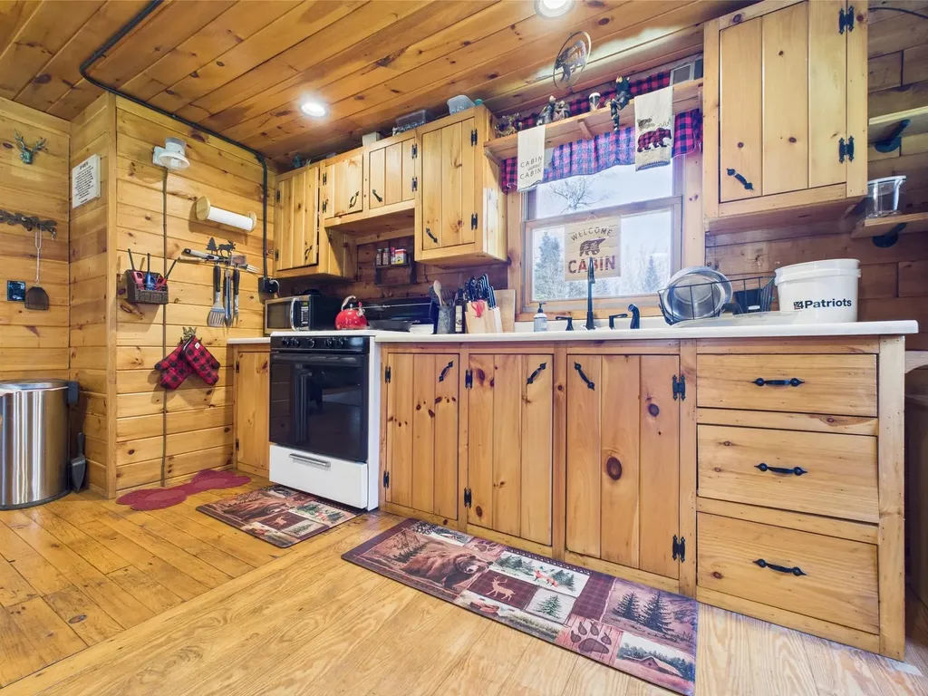 379 Haynes Road Stewartstown NH 03576