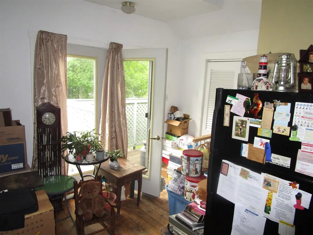 1950 North Main Street Londonderry VT 05148