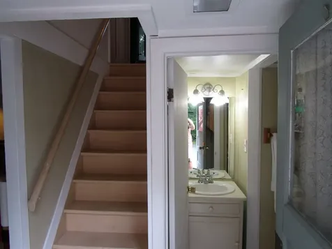 1950 North Main Street Londonderry VT 05148