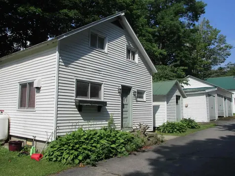 1950 North Main Street Londonderry VT 05148