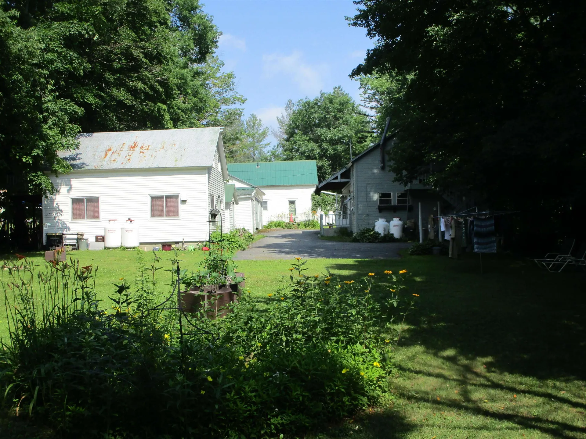 1950 N. Main Street Londonderry VT 05148