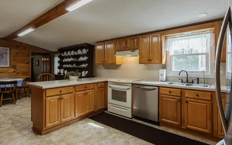 16 Pine Tree Road Newport NH 03773
