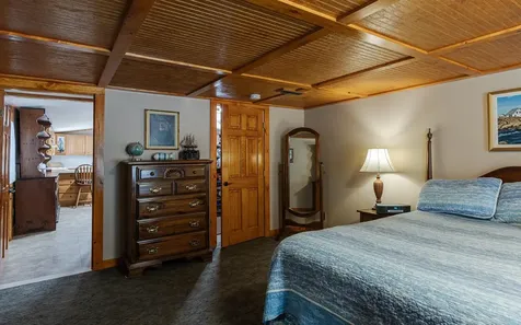 16 Pine Tree Road Newport NH 03773