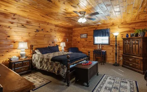 16 Pine Tree Road Newport NH 03773