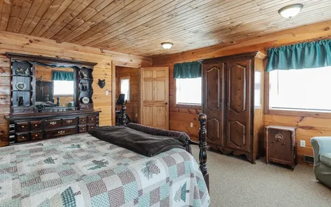 16 Pine Tree Road Newport NH 03773