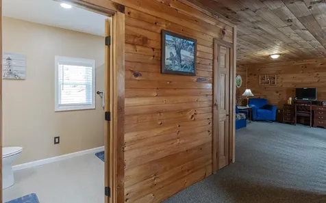 16 Pine Tree Road Newport NH 03773