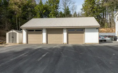 16 Pine Tree Road Newport NH 03773