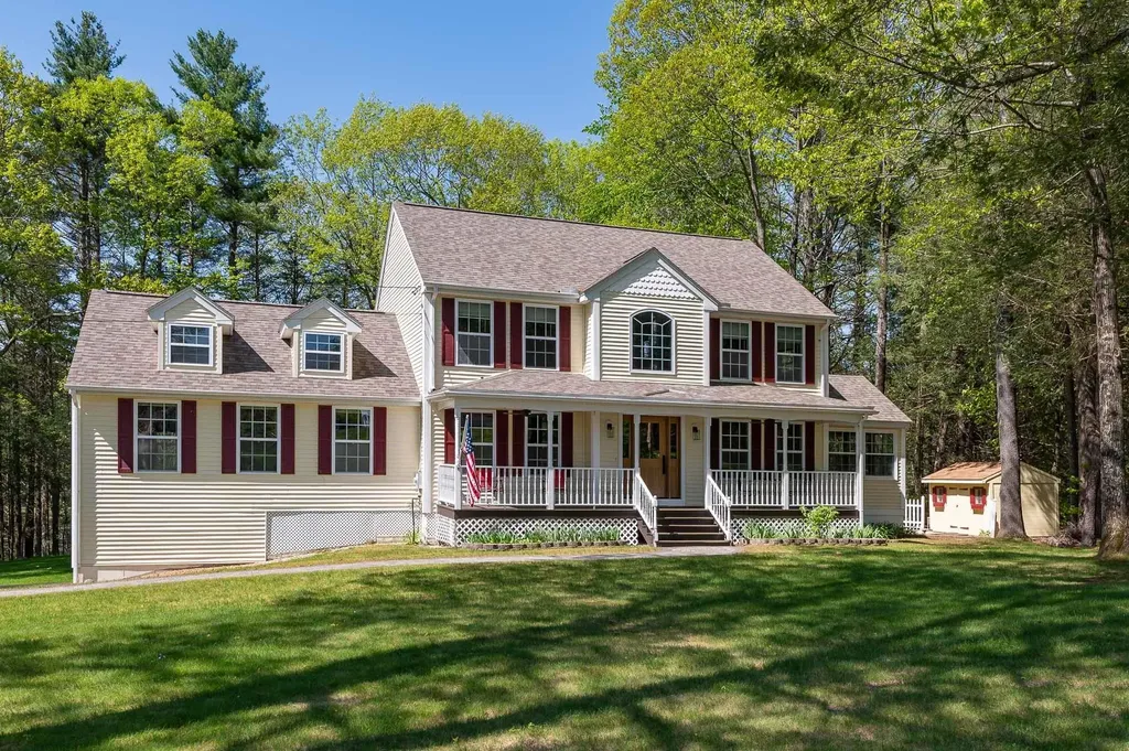 22 Comac Road Epping NH 03042