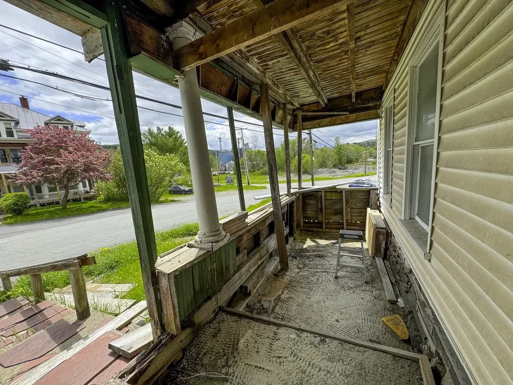 88 Mill Hill Barnet VT 05821