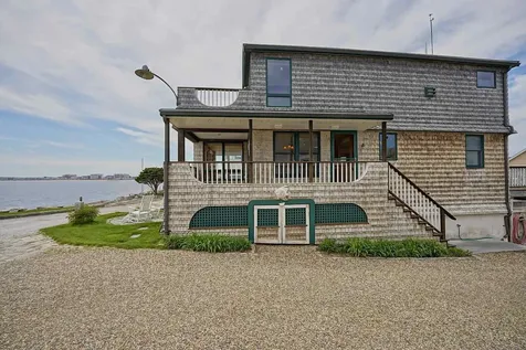 5 Great Boars Head Avenue Hampton NH 03842