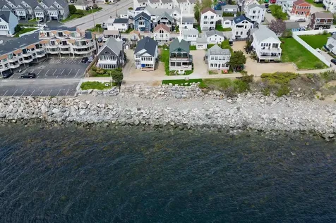 5 Great Boars Head Avenue Hampton NH 03842