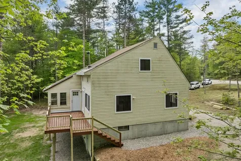 232 Pine River Path Effingham NH 03882