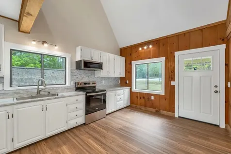 232 Pine River Path Effingham NH 03882