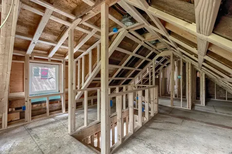 7 Commonwealth Avenue Ludlow VT 05149