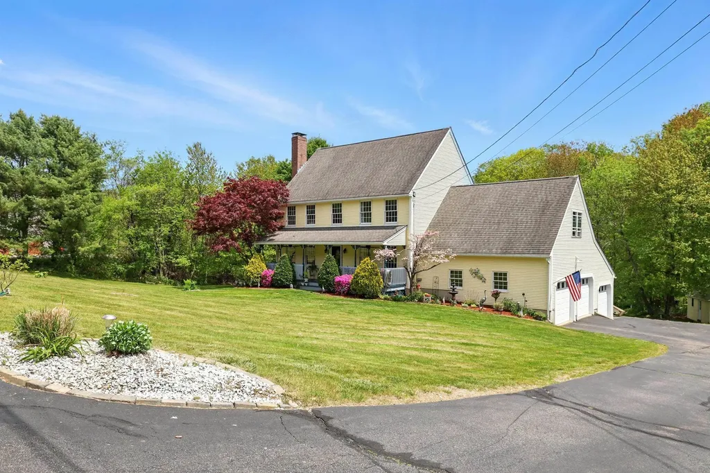 55 Robinson Lane Barrington NH 03825