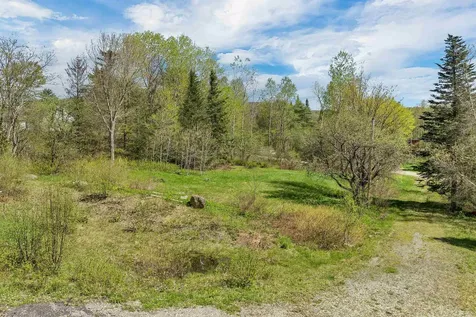 16 Lebrun Road Dorchester NH 03266