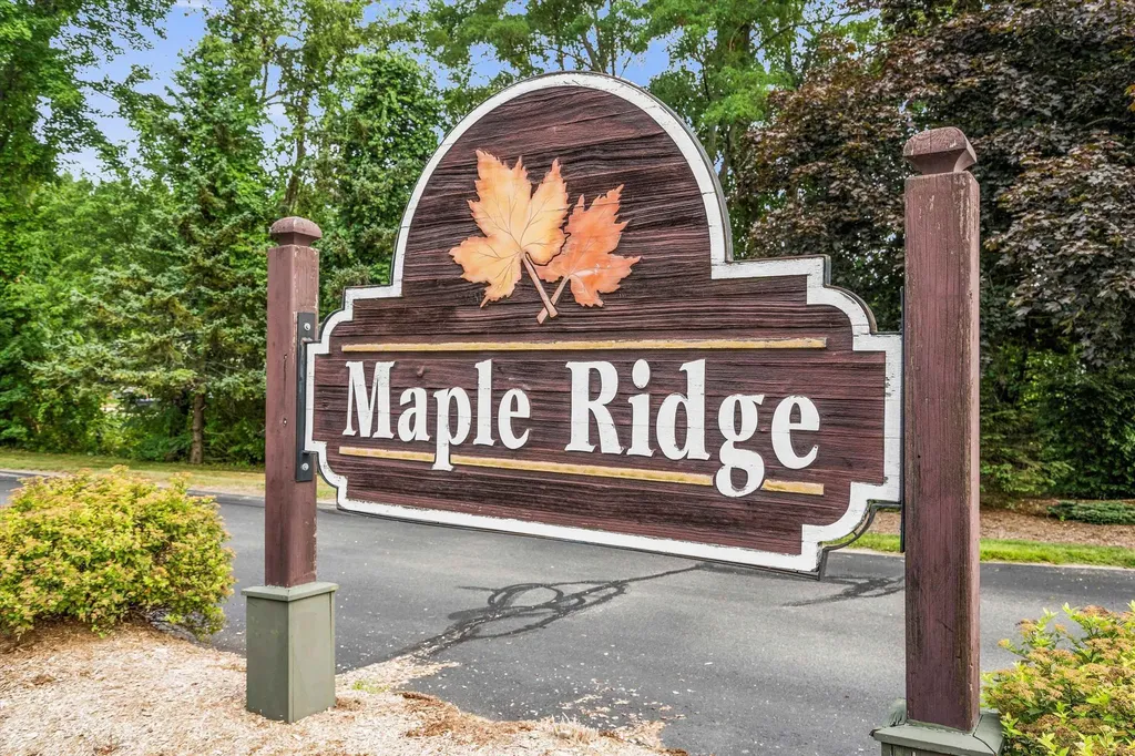 1 Maple Ridge Drive Merrimack NH 03054