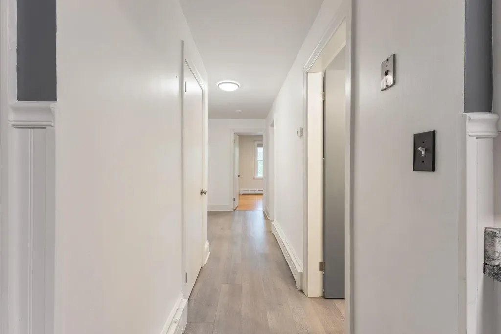 4 Thomas Street Rochester NH 03867