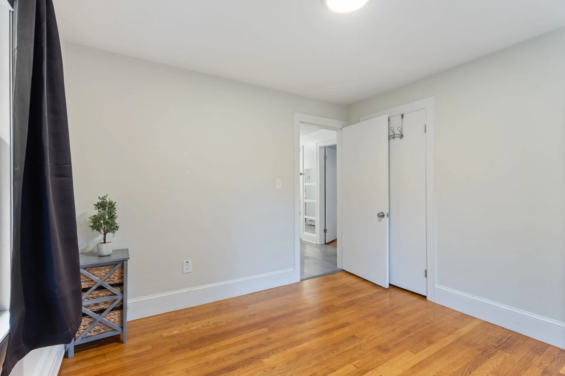 4 Thomas Street Rochester NH 03867