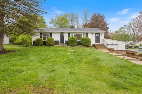 4 Thomas Street Rochester NH 03867