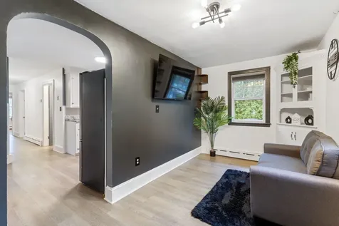 4 Thomas Street Rochester NH 03867