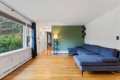 4 Thomas Street Rochester NH 03867