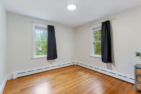 4 Thomas Street Rochester NH 03867