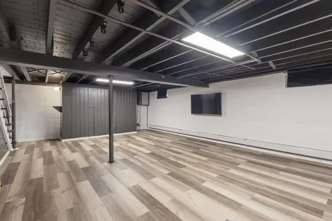 4 Thomas Street Rochester NH 03867