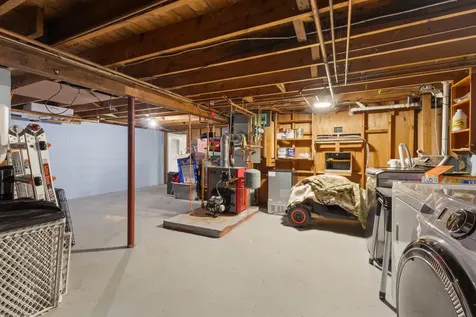 4 Thomas Street Rochester NH 03867