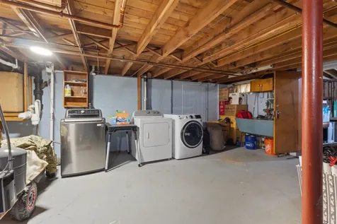 4 Thomas Street Rochester NH 03867