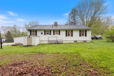 4 Thomas Street Rochester NH 03867