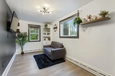 4 Thomas Street Rochester NH 03867